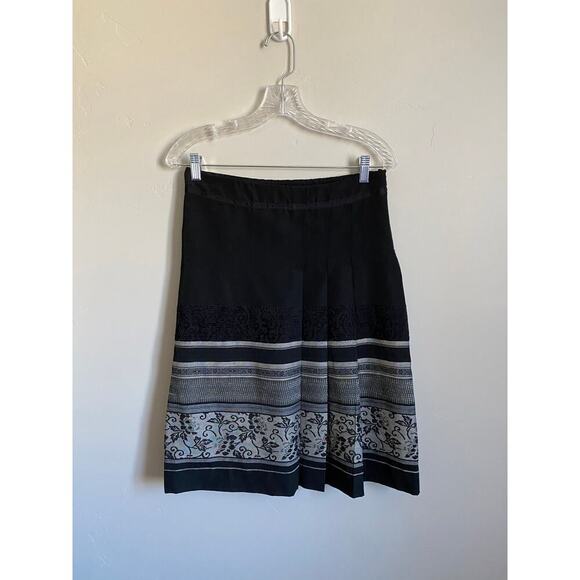 H&M Black and Gray Pleated Knee Length Modest Skirt- size 6 - Picture 1 of 1